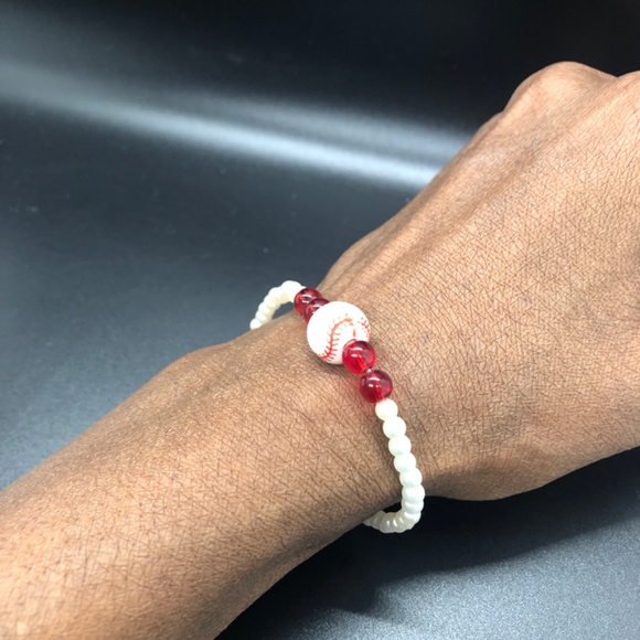 Baseball Faux Pearls Beaded Stretch Bracelets - Picture 5 of 9